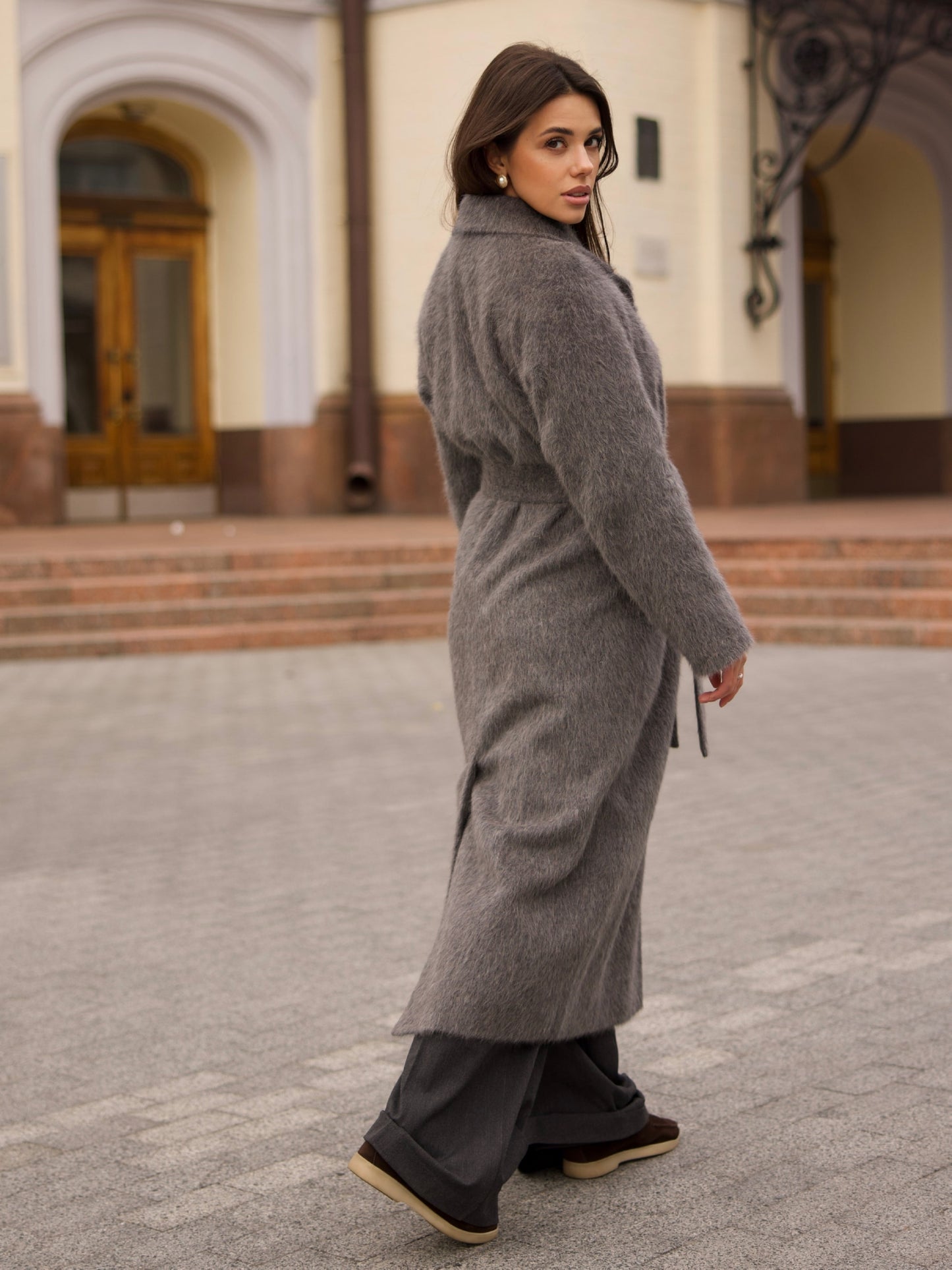 Long coat with belt, 100% wool, Gray